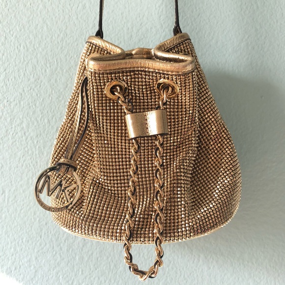 Michael Kors Handbags - Final SALE✨ MK mesh bucket shoulder golden purse